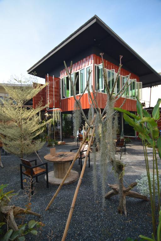 Hotel Nawa Saraan Chiang Mai Esterno foto