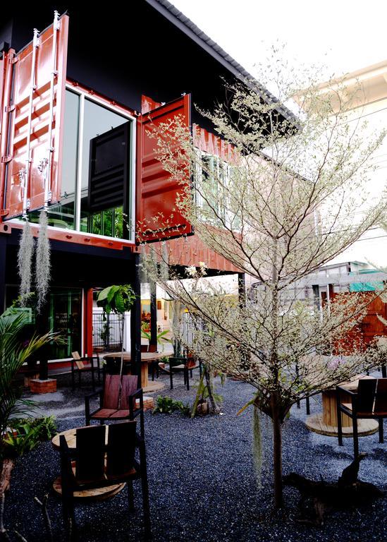 Hotel Nawa Saraan Chiang Mai Esterno foto